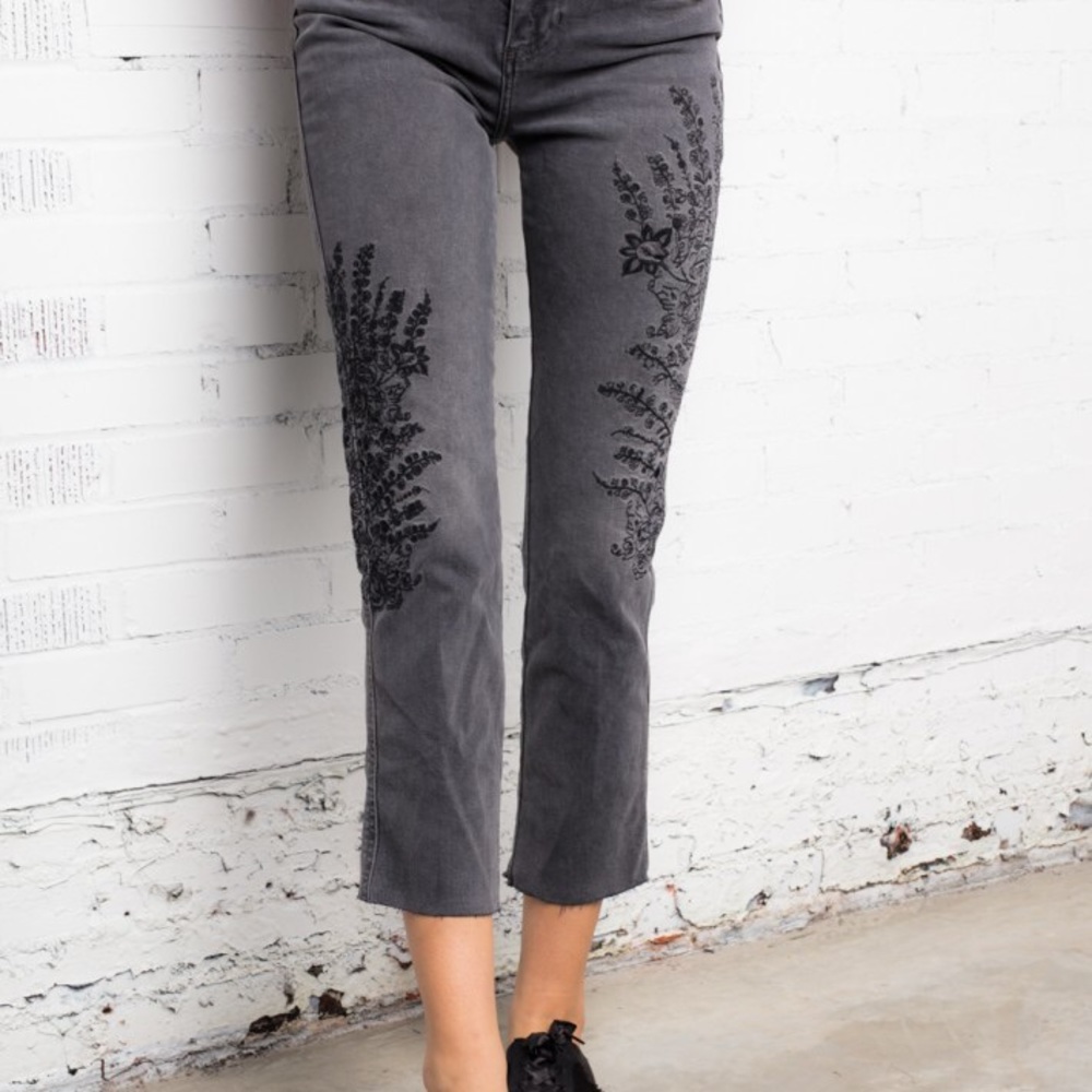 GORGEOUS Embroidered Free People Gray Jeans - Picture 4 of 7